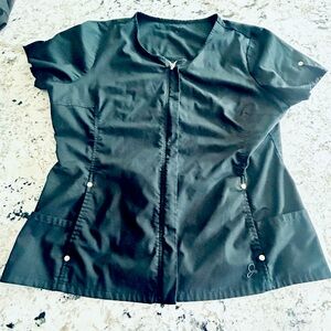 Jaanuu Black Zip-Up Short Sleeve Top